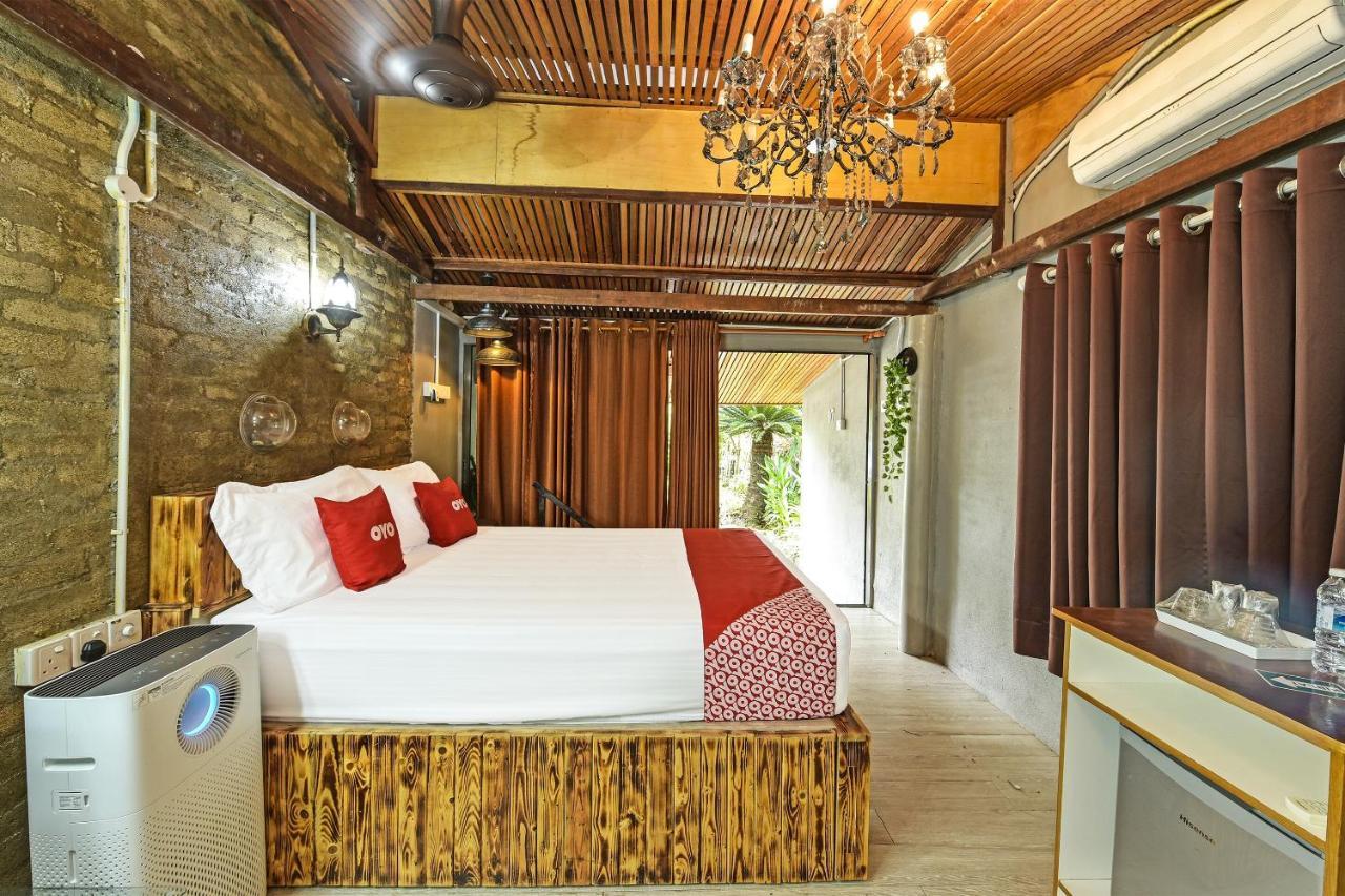 OYO 90636 Teratak Zakiah Chalet Jerantut Luaran gambar