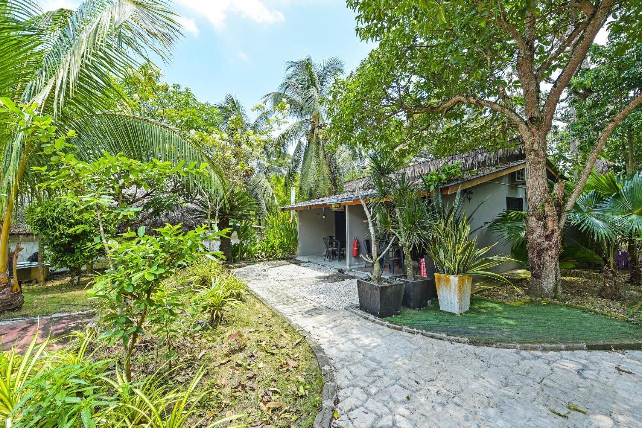 OYO 90636 Teratak Zakiah Chalet Jerantut Luaran gambar