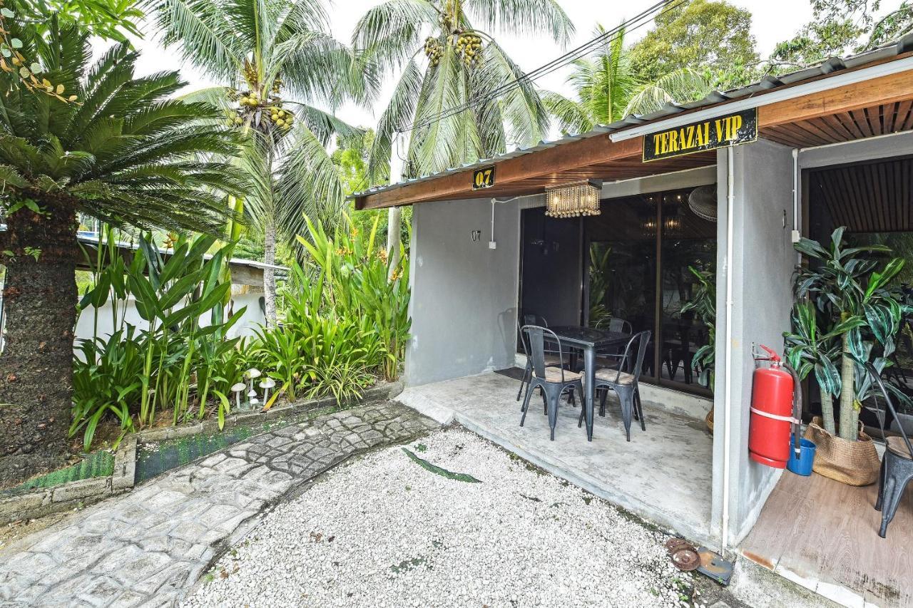OYO 90636 Teratak Zakiah Chalet Jerantut Luaran gambar
