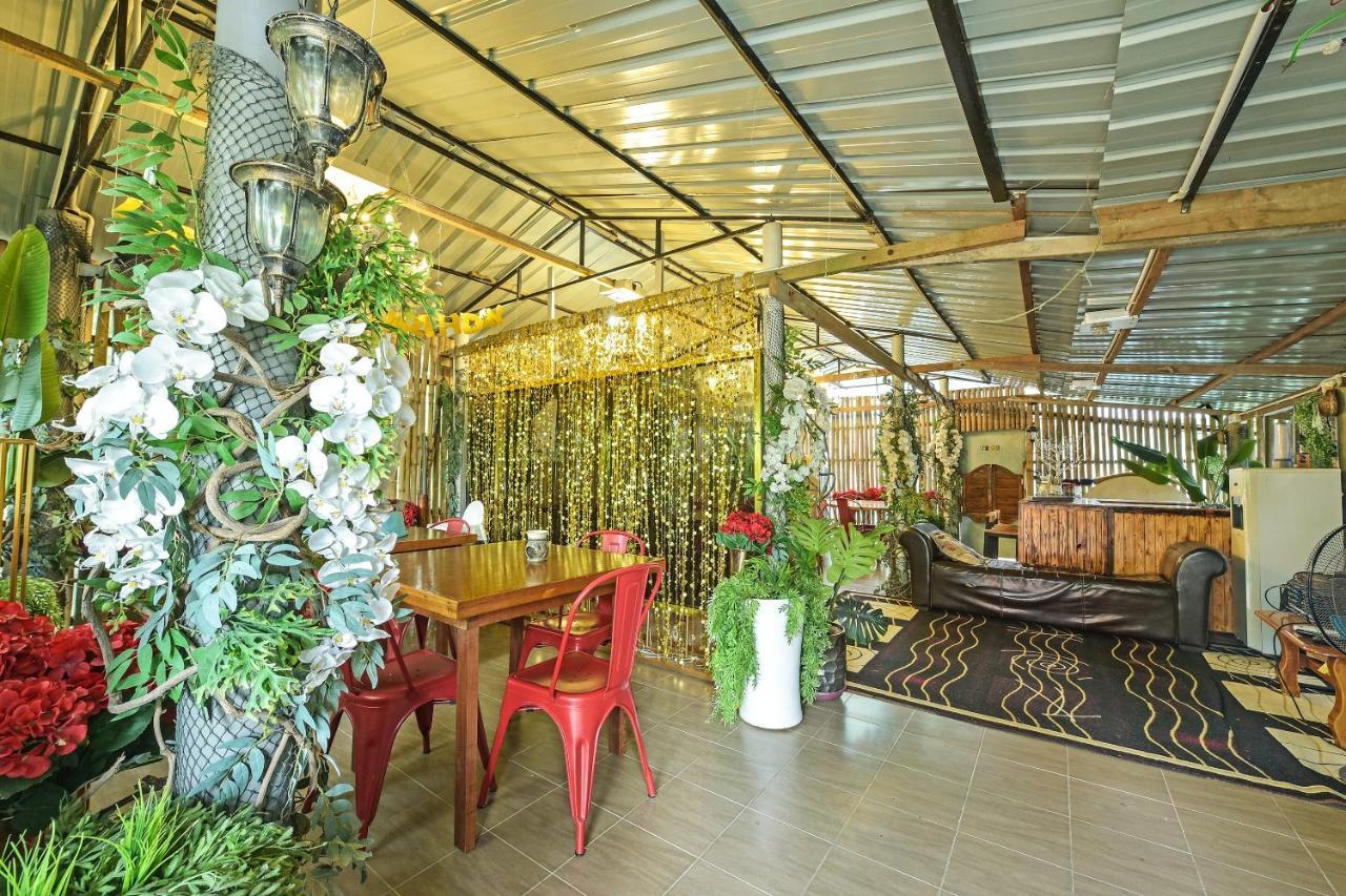 OYO 90636 Teratak Zakiah Chalet Jerantut Luaran gambar