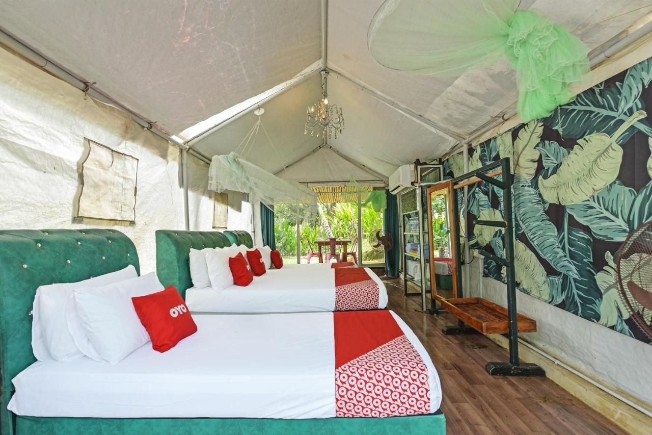 OYO 90636 Teratak Zakiah Chalet Jerantut Luaran gambar