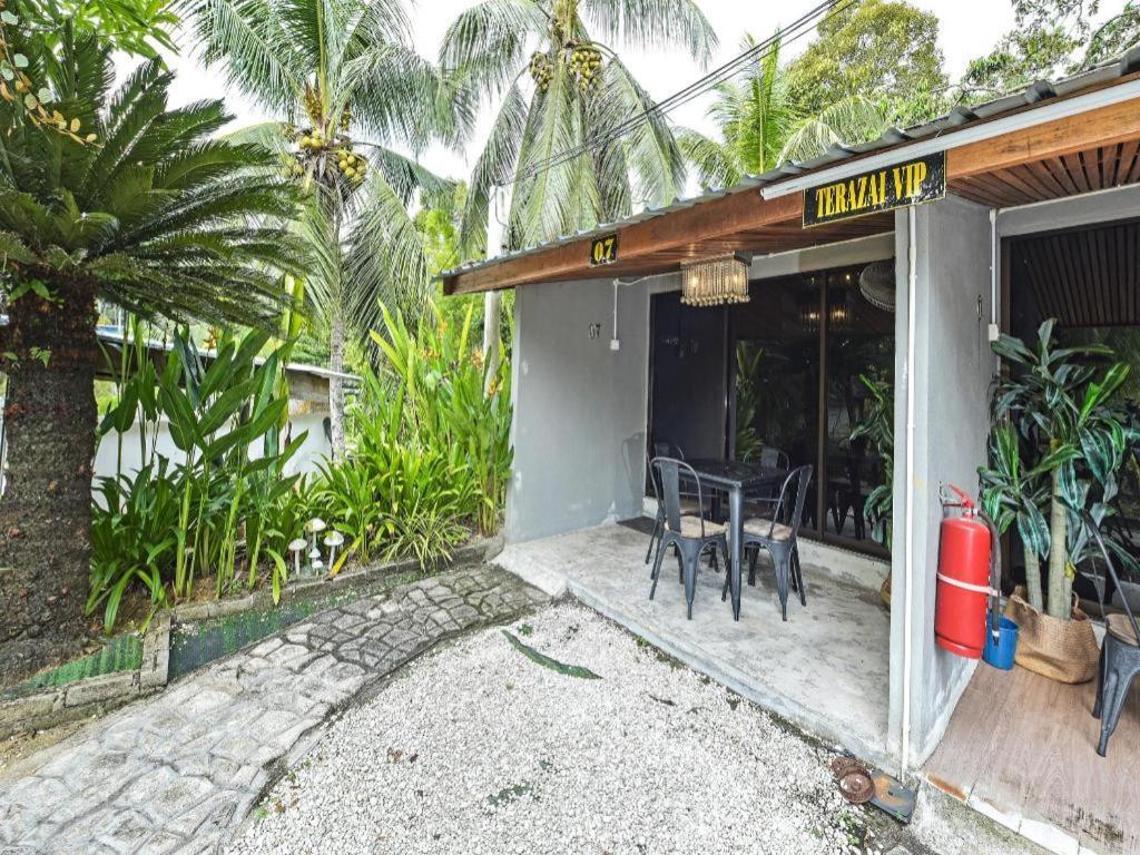 OYO 90636 Teratak Zakiah Chalet Jerantut Luaran gambar