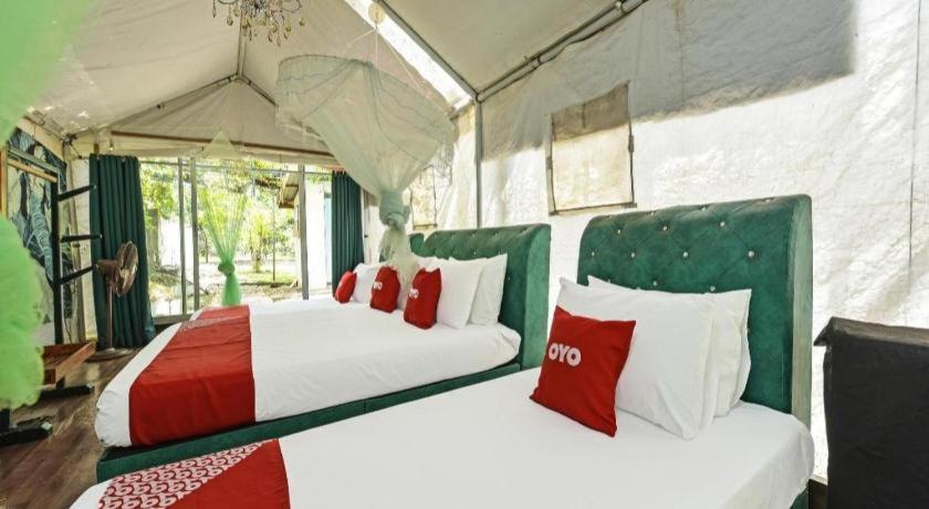 OYO 90636 Teratak Zakiah Chalet Jerantut Luaran gambar