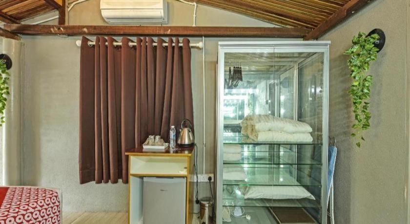 OYO 90636 Teratak Zakiah Chalet Jerantut Luaran gambar